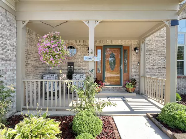 7034 Endicott WAY, Indianapolis, IN 46259