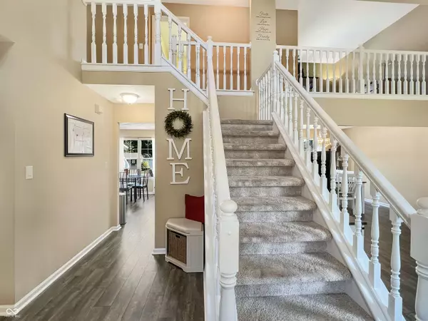 7034 Endicott WAY, Indianapolis, IN 46259
