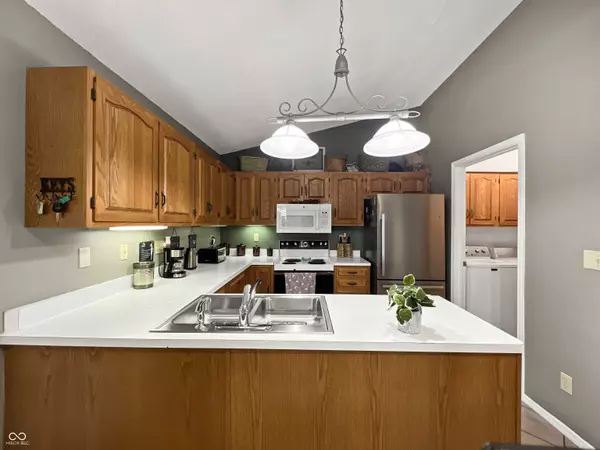 3925 S Baytree LN, Bloomington, IN 47401