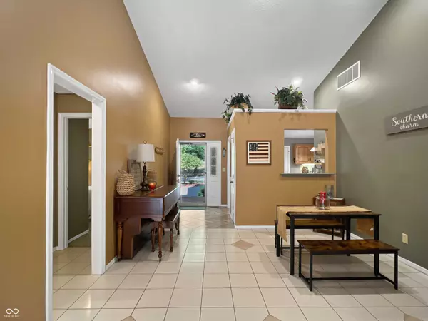 3925 S Baytree LN, Bloomington, IN 47401