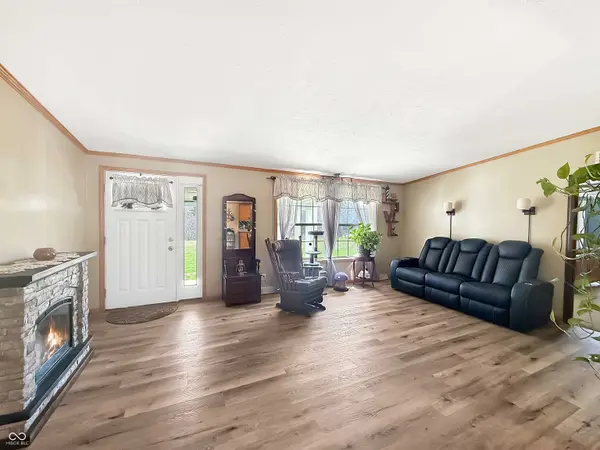 25 Aurora Ann LN, Bedford, IN 47421