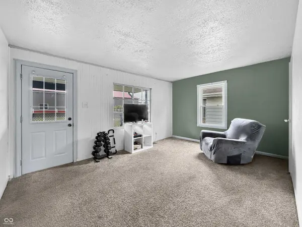 887 S Auburn ST, Indianapolis, IN 46241