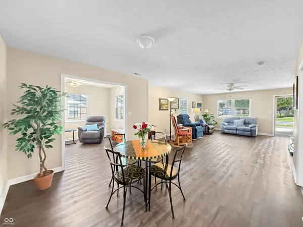 7920 Farina WAY, Indianapolis, IN 46259