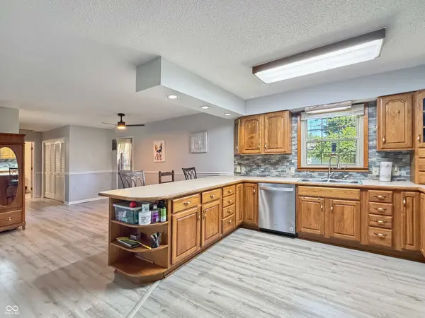4412 W Randy RD, Edinburgh, IN 46124