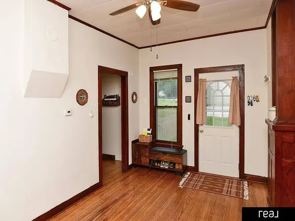 536 Grandview AVE, Gretna, NE 68028