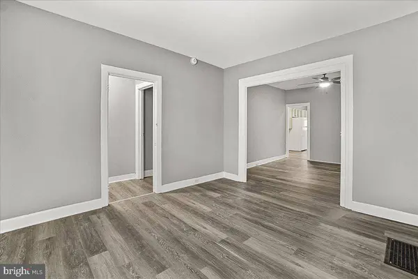 20 S LOCUST ST S, Hagerstown, MD 21740