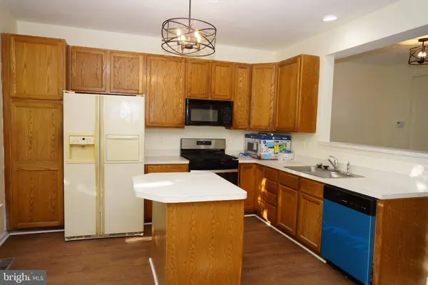 590 EISENHOWER DR, Frederick, MD 21703