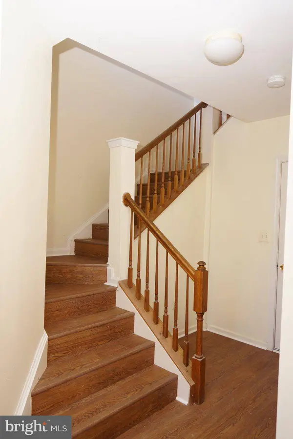 590 EISENHOWER DR, Frederick, MD 21703