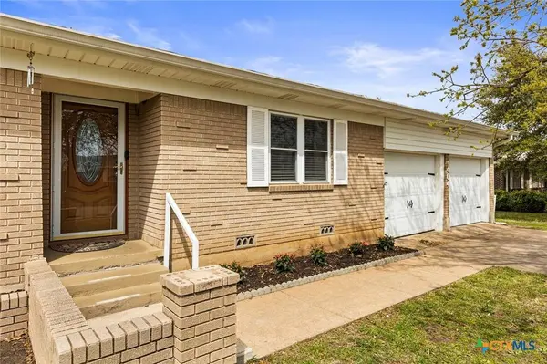 404 Oak ST, Copperas Cove, TX 76522