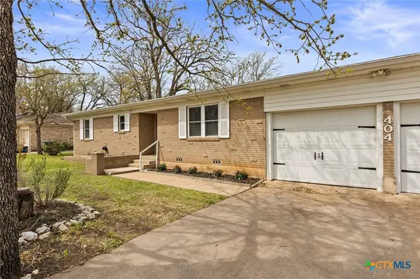 404 Oak ST, Copperas Cove, TX 76522