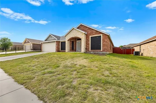 9909 Diana DR, Killeen, TX 76542