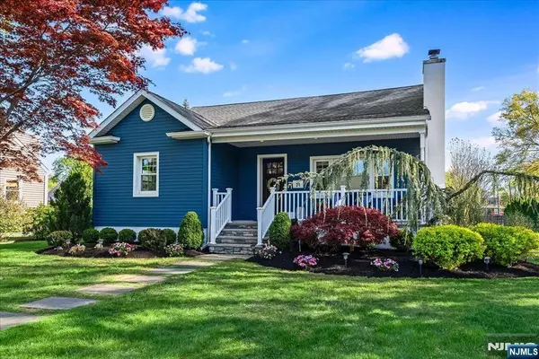 31 Caroline AVE, Pequannock Township, NJ 07444