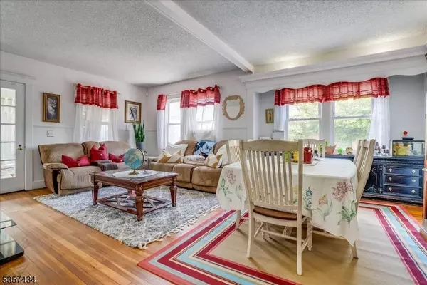 9 Post St, Haledon Boro, NJ 07508