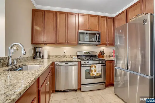 5211 Sanctuary BLVD #5211, Riverdale Borough, NJ 07457