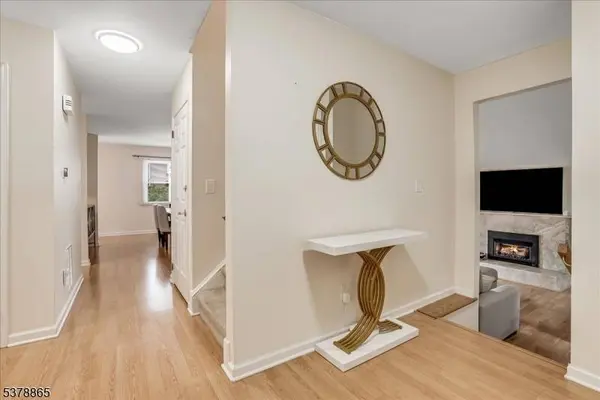 85 Lexington Ln, Wayne Twp., NJ 07470