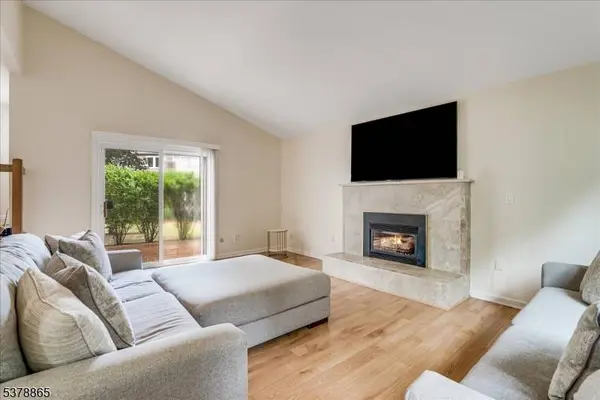 85 Lexington Ln, Wayne Twp., NJ 07470