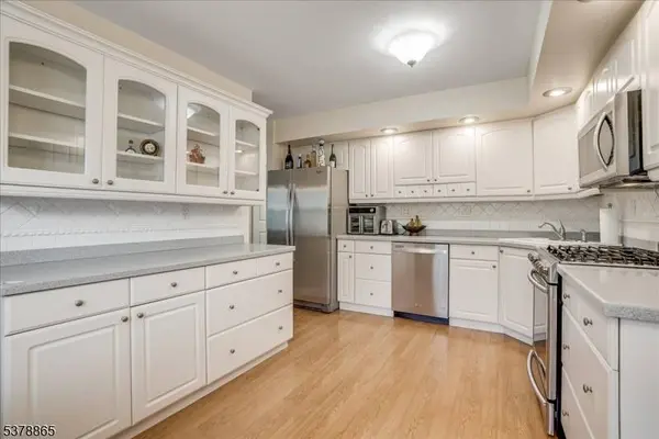 85 Lexington Ln, Wayne Twp., NJ 07470