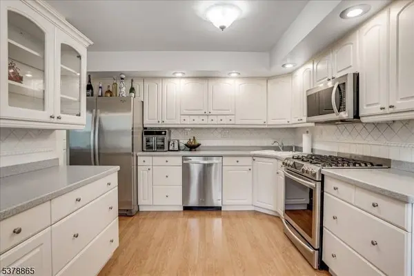 85 Lexington Ln, Wayne Twp., NJ 07470