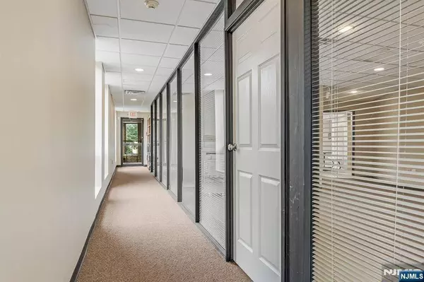 3 Tice RD #Suite A & B, Franklin Lakes, NJ 07417