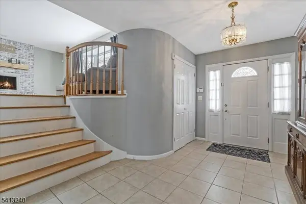 18 Stony Hill Ct, Butler Boro, NJ 07405