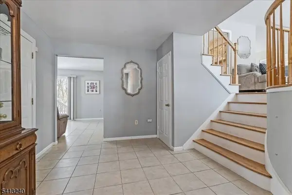 18 Stony Hill Ct, Butler Boro, NJ 07405