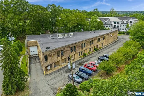 3 Tice RD #Suite A & B, Franklin Lakes, NJ 07417