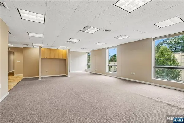 3 Tice RD #Suite A & B, Franklin Lakes, NJ 07417