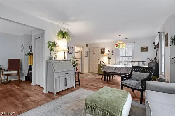113 Stonyridge Dr #113, Lincoln Park Boro, NJ 07035