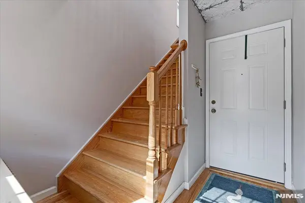 221 Sherman AVE #2, Jersey City, NJ 07307