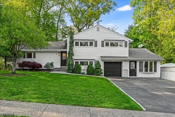 9 Linden Ln, Wayne Twp., NJ 07470