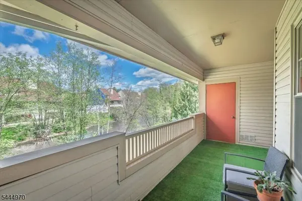 303 Tavistock, Cherry Hill Twp., NJ 08034