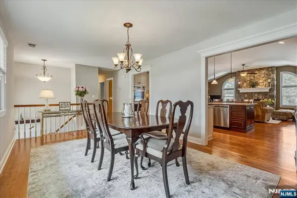18 Dean AVE, Butler Borough, NJ 07405