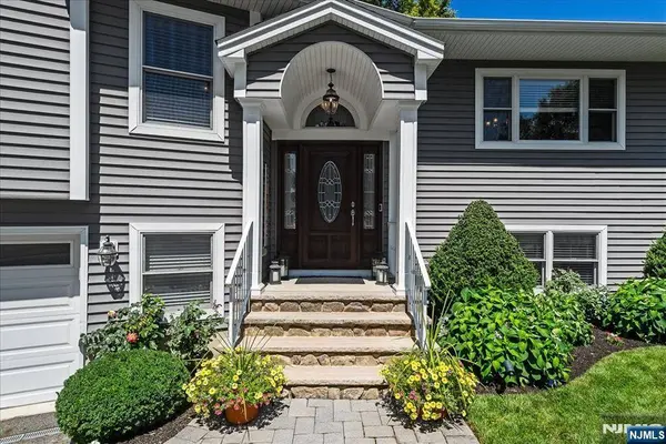 18 Dean AVE, Butler Borough, NJ 07405