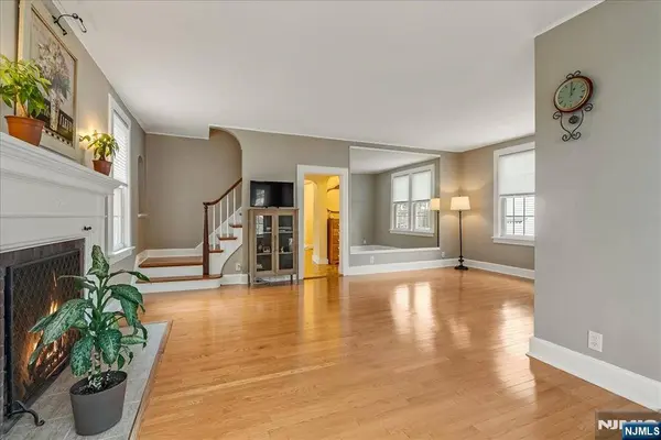 189 Mineral Spring, Passaic, NJ 07055