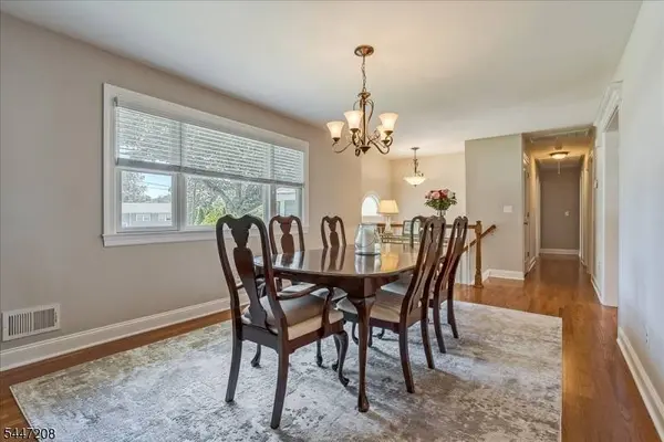 18 Dean Ave, Butler Boro, NJ 07405