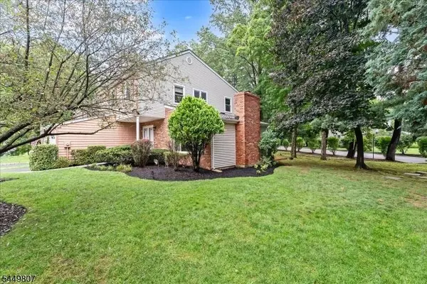 108 Saratoga Sq, Wayne Twp., NJ 07470