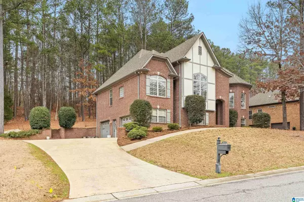 1033 STONEYKIRK ROAD, Pelham, AL 35124