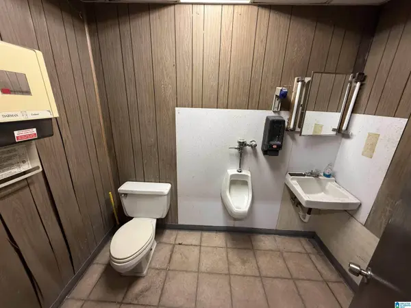 2901 AVENUE E, Birmingham, AL 35218