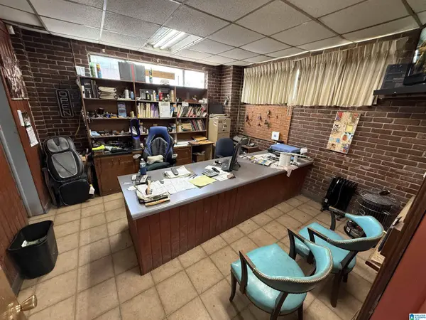 2901 AVENUE E, Birmingham, AL 35218