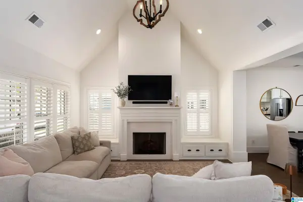 2264 BLACK CREEK CROSSING, Hoover, AL 35244