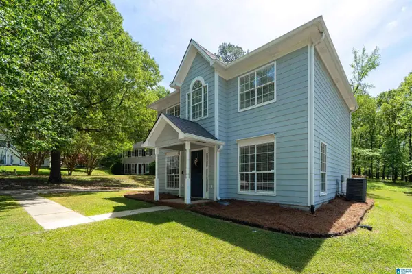 120 CARRIAGE DRIVE, Maylene, AL 35114