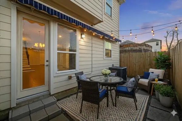 1113 E 27th ST, Houston, TX 77009