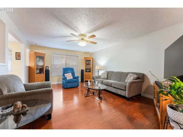 6896 SW 204TH AVE, Beaverton, OR 97078