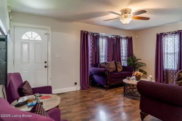 130 E Ashland Ave, Louisville, KY 40214