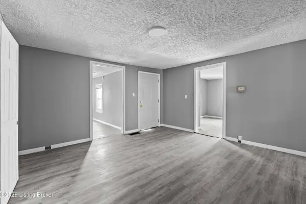 1516 S 31st St, Louisville, KY 40211