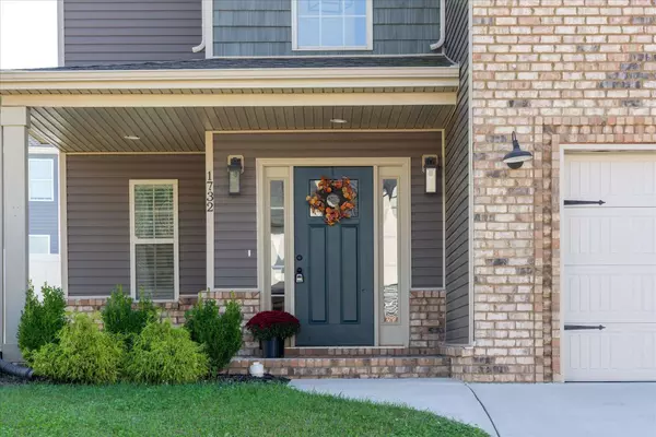 1732 Heritage Dr, Clarksville, TN 37043