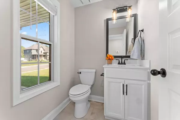 1732 Heritage Dr, Clarksville, TN 37043