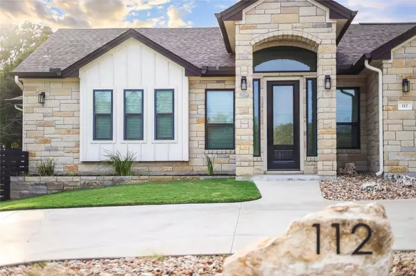 112 Venture BLVD S, Lago Vista, TX 78645