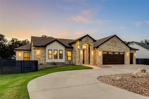 112 Venture BLVD S, Lago Vista, TX 78645