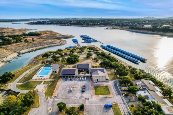 18512 Lakeland DR, Lago Vista, TX 78645